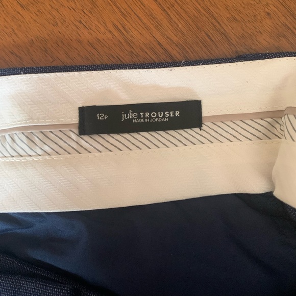 Ann Taylor Petite Julie Trouser. - Picture 6 of 7